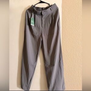 HALARA Women's Gray Trousers. Medium regular length